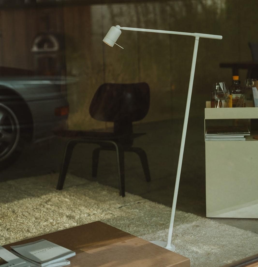 Vloerlamp Tonone ONE + Floor showroommodel